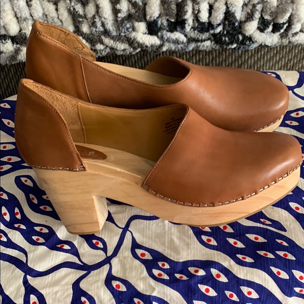 Free People Brown Leather Platform Clog Mules